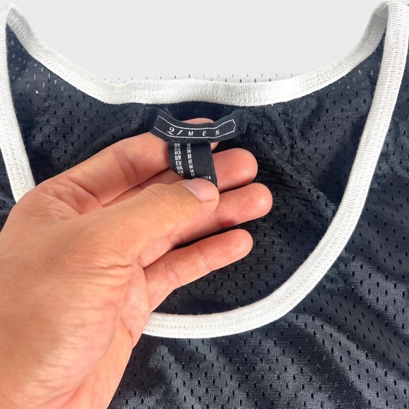 21 Men Navy Blue & White Stripe Tank Top - Picture 6 of 7